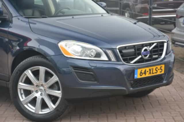 Volvo XC60 (2012) thumbnail 86