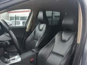 Volvo XC60 (2009) thumbnail 13
