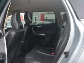 Volvo XC60 (2009) thumbnail 27