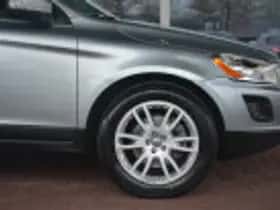 Volvo XC60 (2009) thumbnail 70