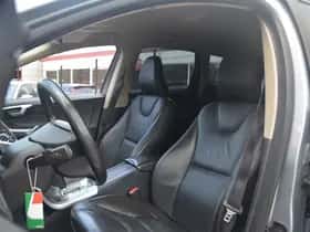 Volvo XC60 thumbnail 12