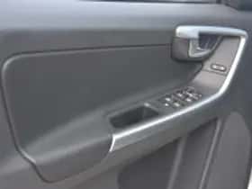 Volvo XC60 thumbnail 7