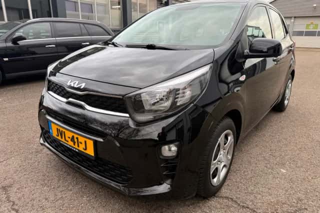 Kia Picanto (2018) thumbnail 1