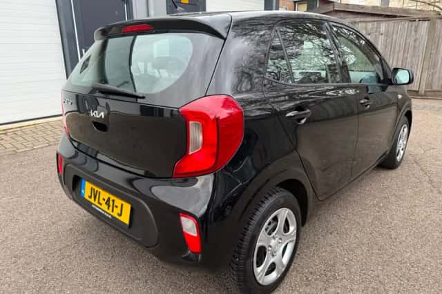 Kia Picanto (2018) thumbnail 4