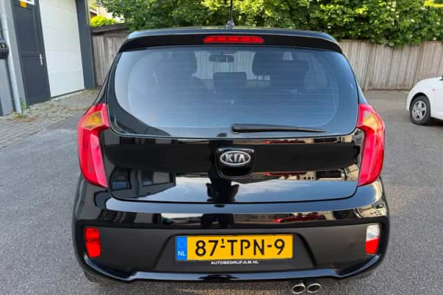 Kia Picanto (2012) thumbnail 5