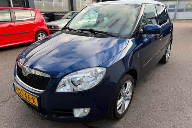 Škoda Fabia (2008) thumbnail 1
