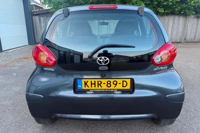Toyota Aygo (2007) thumbnail 5