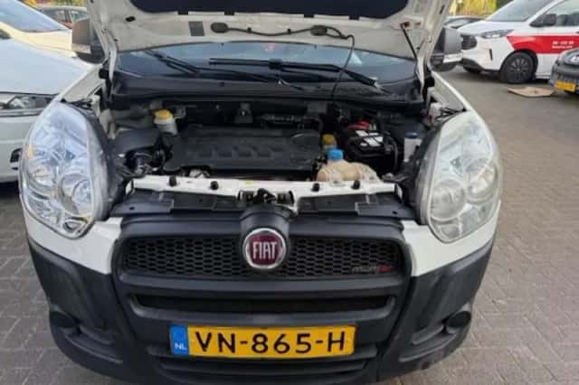 Fiat Doblò (2015) thumbnail 2