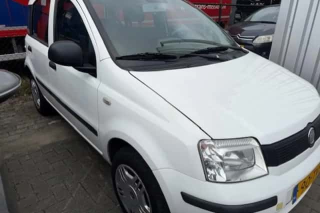 Fiat Panda (2012) thumbnail 2
