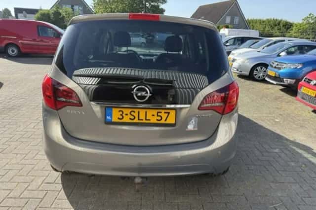 Opel Meriva (2013) thumbnail 2
