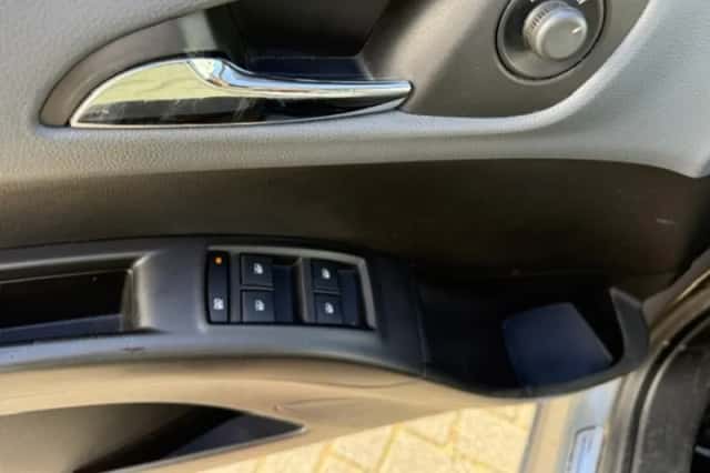 Opel Meriva (2013) thumbnail 6