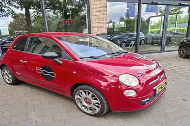 Fiat 500 (2008) thumbnail 2