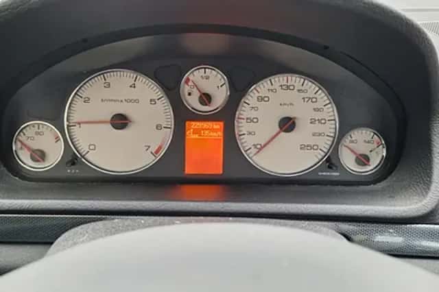 Peugeot 407 (2006) thumbnail 3