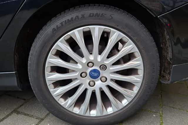 Ford Focus (2011) thumbnail 6