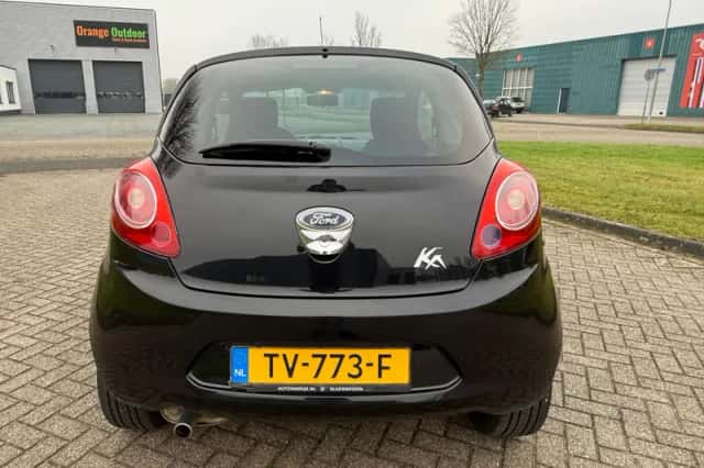 Ford Ka (2012) thumbnail 6