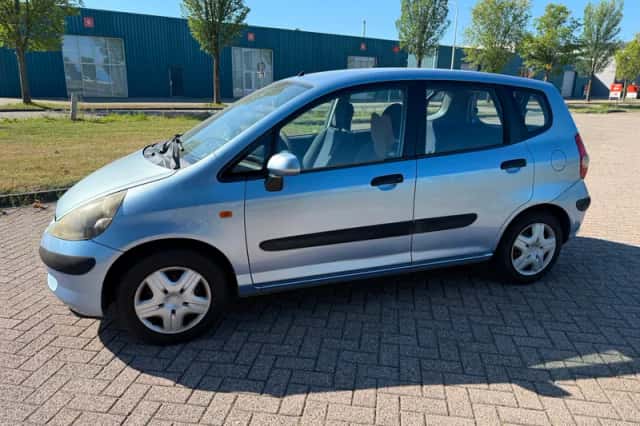 Honda Jazz (2003) thumbnail 2