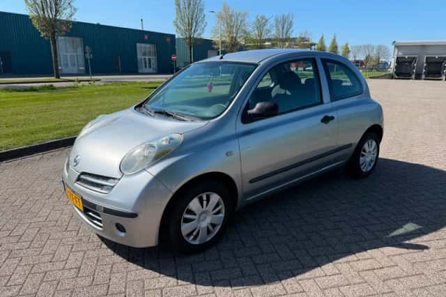 Nissan Micra (2005) thumbnail 2