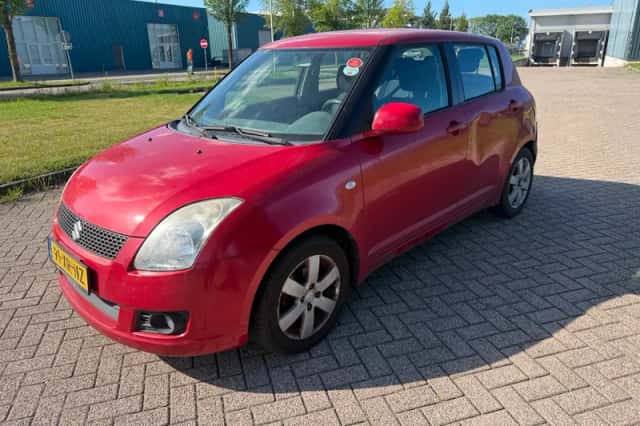 Suzuki Swift (2007) thumbnail 1