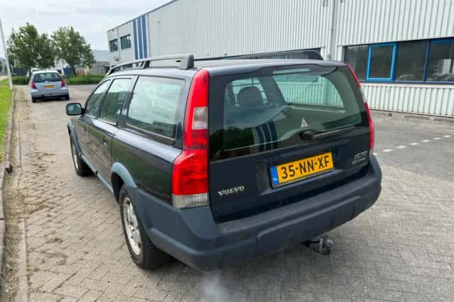 Volvo XC70 (2004) thumbnail 4