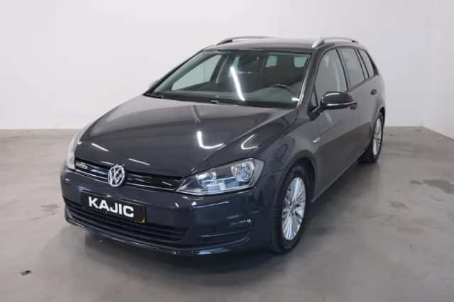 Volkswagen Golf (2016) thumbnail 1