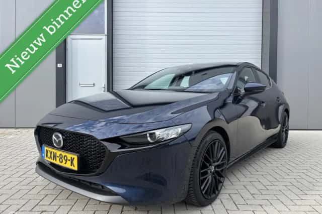 Mazda 3 (2021) thumbnail 1