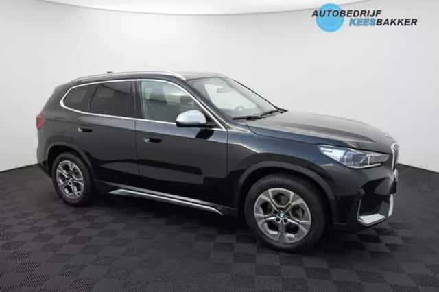 BMW X1 (2023) thumbnail 4