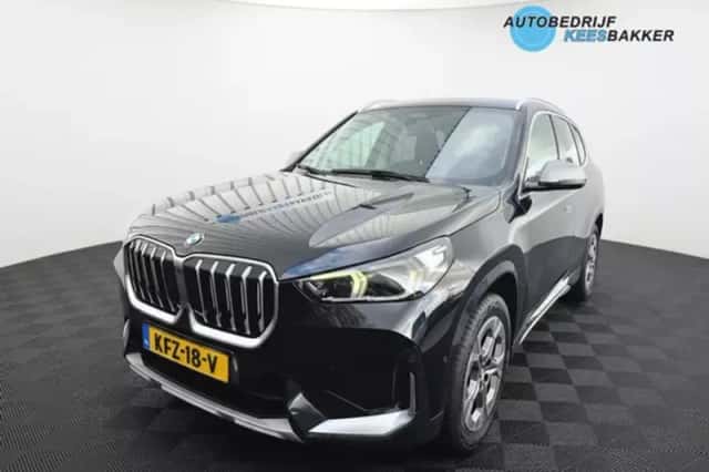 BMW X1 (2023) thumbnail 5