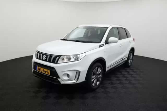 Suzuki Vitara (2020) thumbnail 4