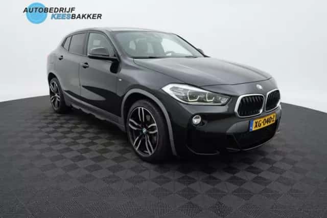 BMW X2 (2019) thumbnail 3
