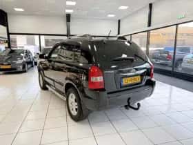 Hyundai Tucson (2008) thumbnail 11