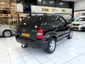 Hyundai Tucson (2008) thumbnail 13