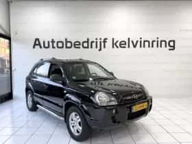 Hyundai Tucson (2008) thumbnail 3