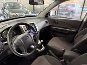 Hyundai Tucson (2008) thumbnail 24
