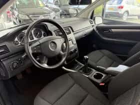 Mercedes-Benz B-Klasse (2010) thumbnail 24
