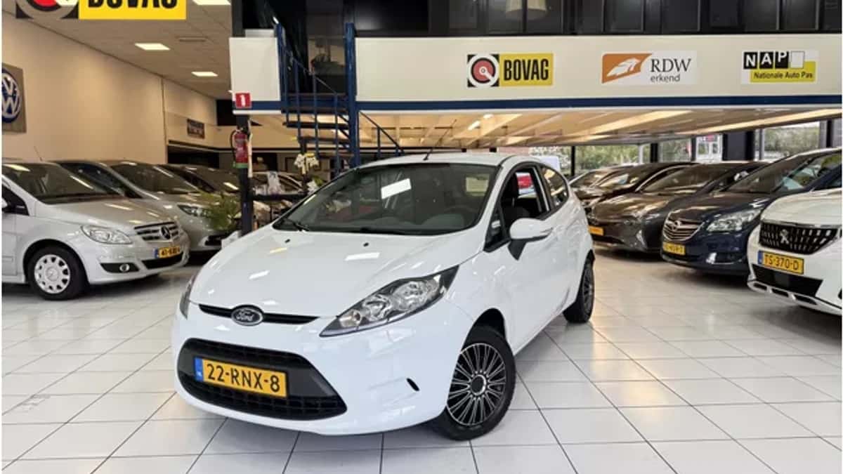 Ford Fiesta (2011) — foto 1