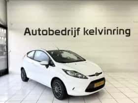 Ford Fiesta (2011) thumbnail 5