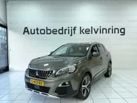 Peugeot 3008 (2018) thumbnail 2