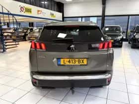 Peugeot 3008 (2018) thumbnail 12