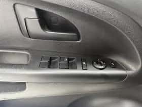 Kia Venga (2011) thumbnail 32