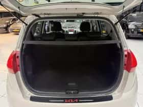 Kia Venga (2011) thumbnail 33