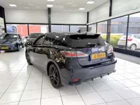 Lexus CT (2016) thumbnail 11