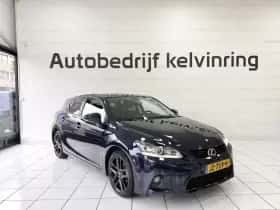 Lexus CT (2016) thumbnail 3