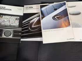 Lexus CT (2016) thumbnail 22