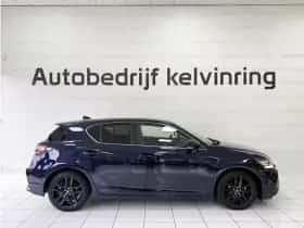 Lexus CT (2016) thumbnail 4