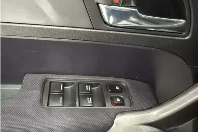 Honda CR-V (2008) thumbnail 37
