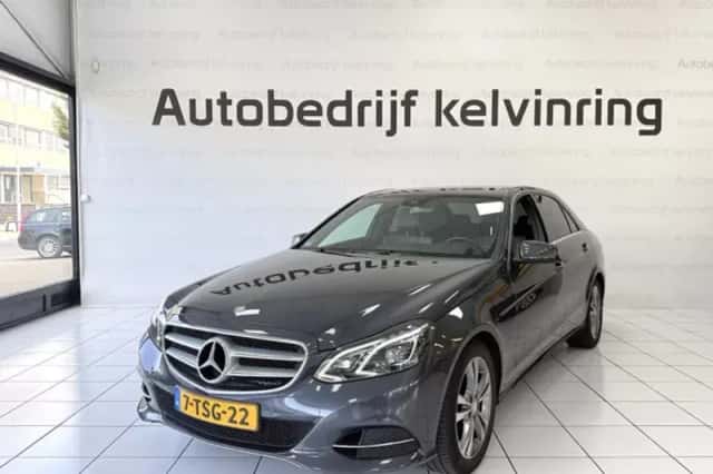 Mercedes-Benz E-Klasse (2013) thumbnail 2