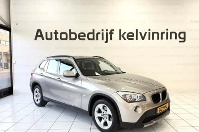 BMW X1 (2012) thumbnail 6