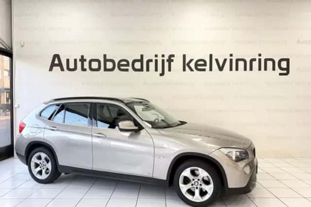 BMW X1 (2012) thumbnail 7