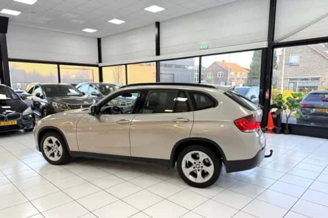 BMW X1 (2012) thumbnail 10