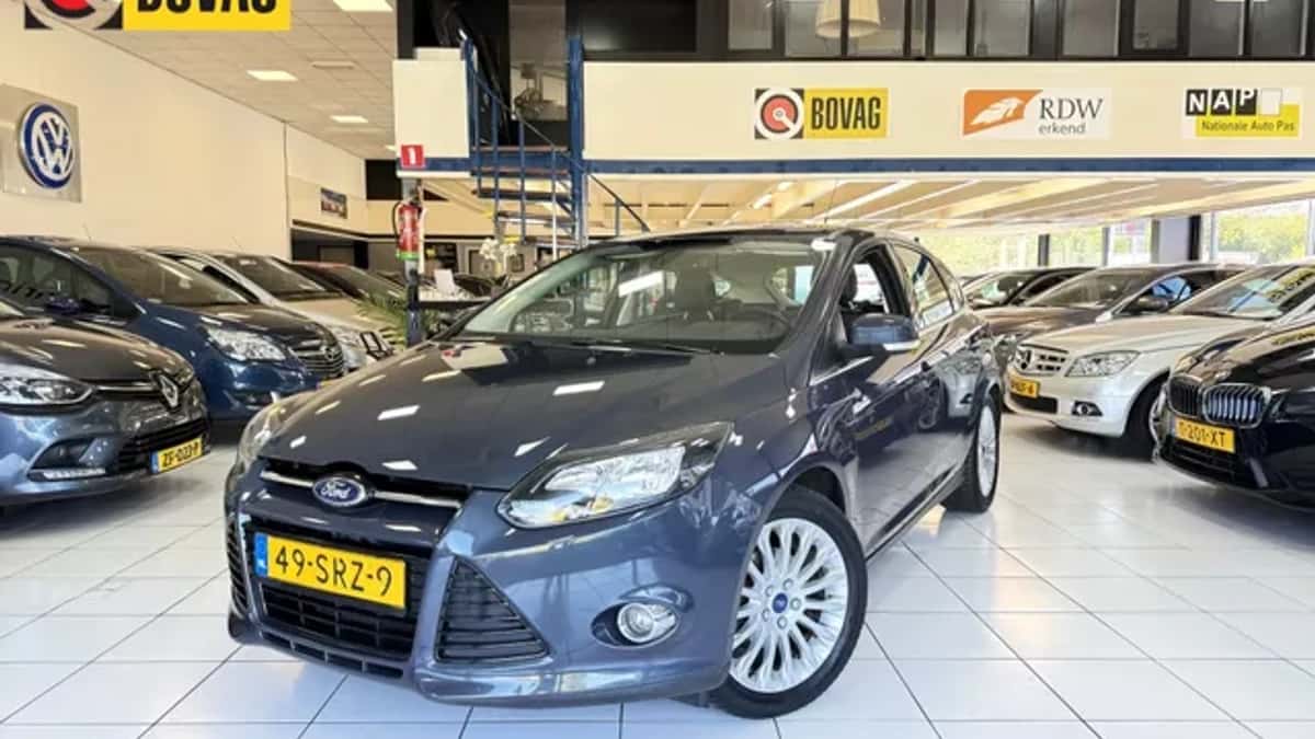 Ford Focus (2011) — foto 1